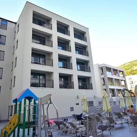 Brand New ! Seaside Apt With Poolview & Parking 布德瓦 外观 照片