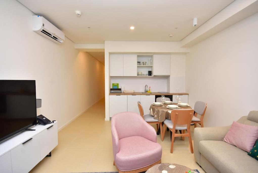 Brand New ! Seaside Apt With Poolview & Parking 布德瓦 外观 照片