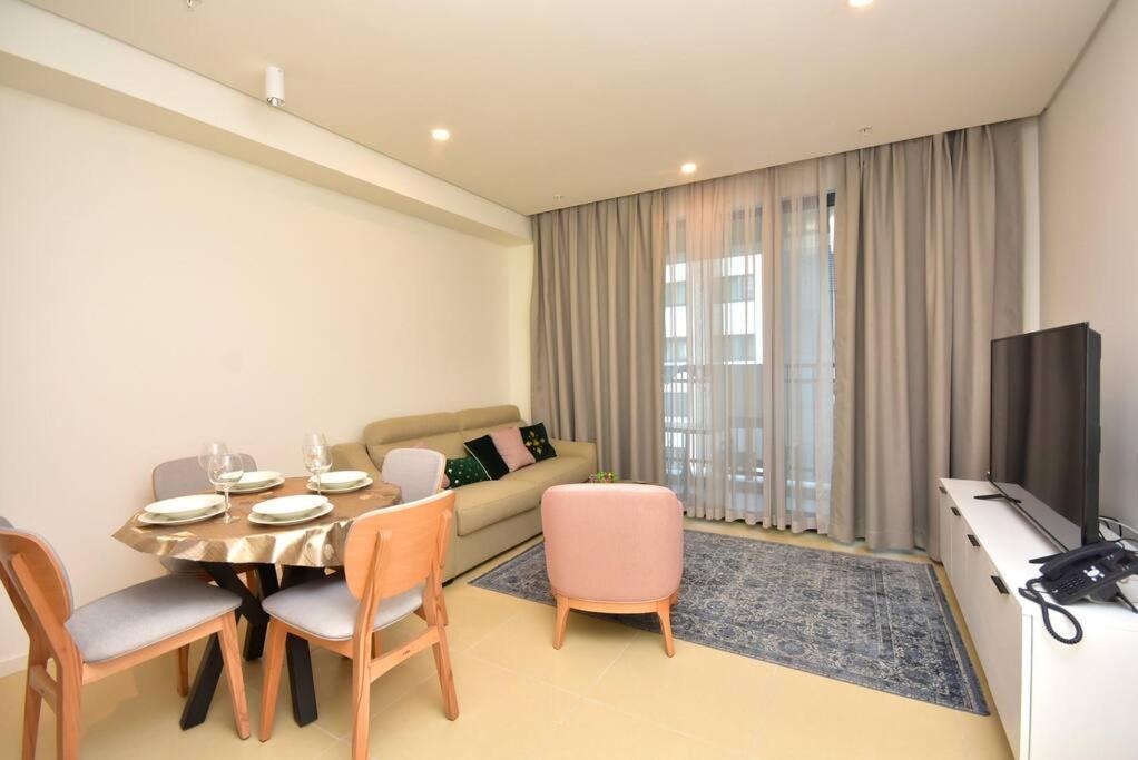 Brand New ! Seaside Apt With Poolview & Parking 布德瓦 外观 照片