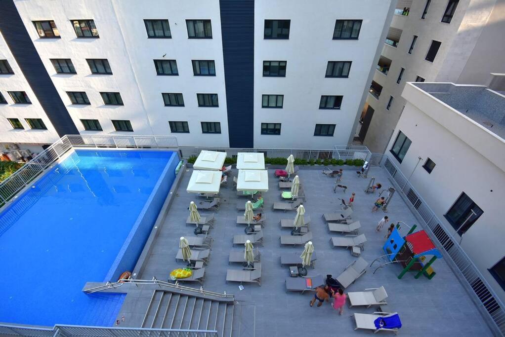 Brand New ! Seaside Apt With Poolview & Parking 布德瓦 外观 照片